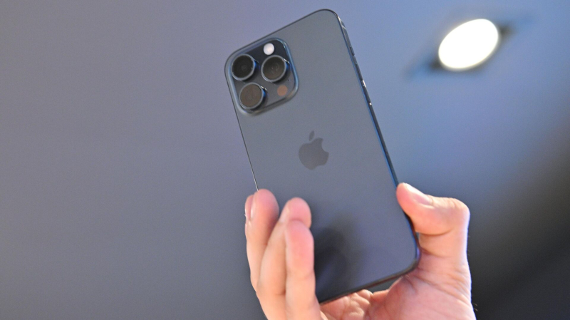 Apple будет производить четверть всех iPhone в Индии, пишет СМИ