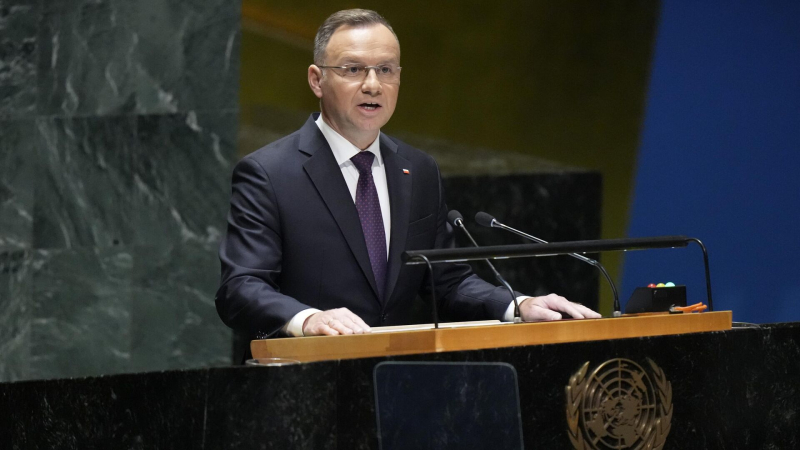 СМИ: президент Польши пожалуется ЕС и США на Туска и арест бывших министров