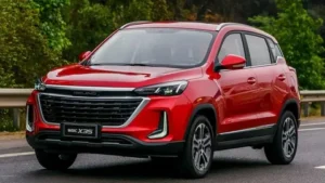 Первый обзор кроссовера BAIC X35. Что это за авто?