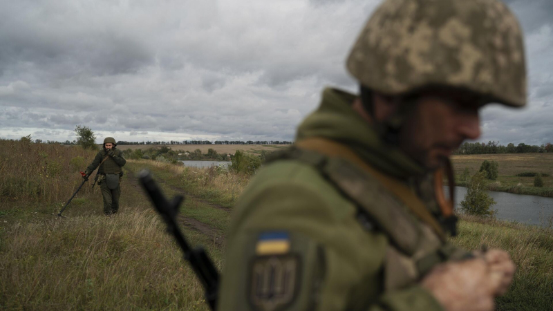 "Комик еще жив?" На Западе возмутились разладом в рядах ВСУ
